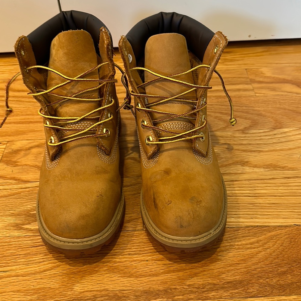Timberlands genuine leather M size 6.5